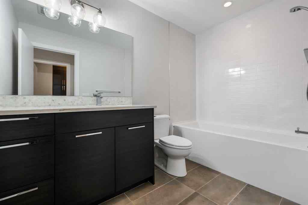 MLS® A2204677 - 639 26 Avenue NW in Mount Pleasant Calgary, Residential
