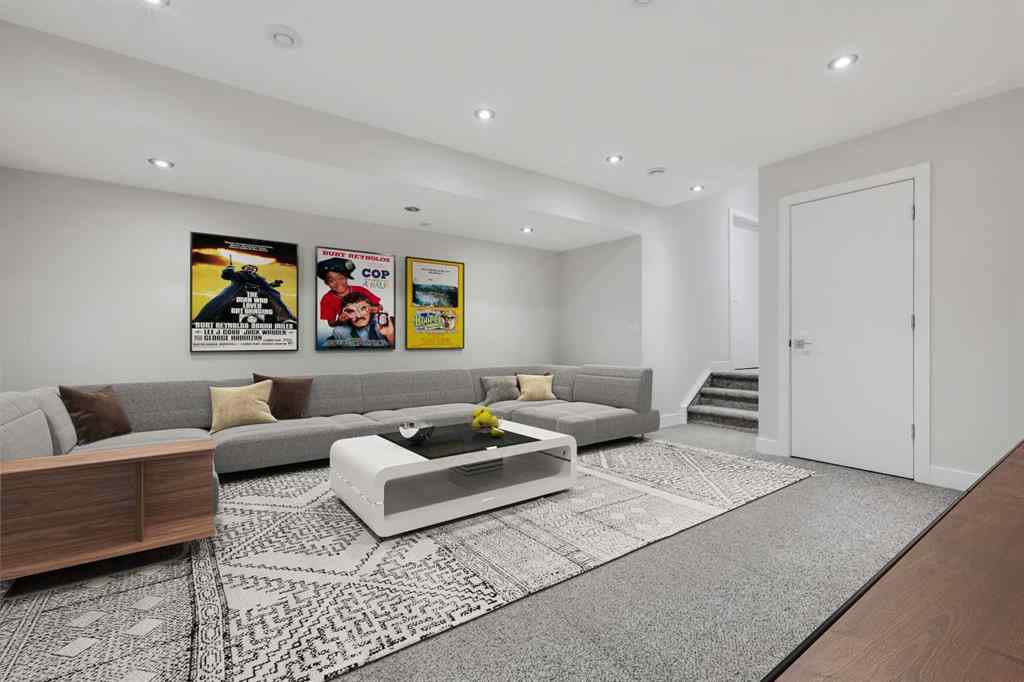 MLS® A2204677 - 639 26 Avenue NW in Mount Pleasant Calgary, Residential