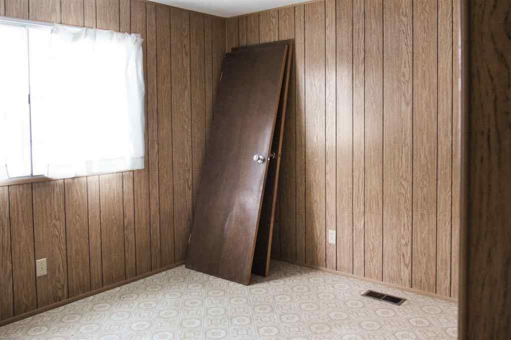MLS® A2204683 - 5402 46 Avenue W in Forestburg Forestburg, Residential