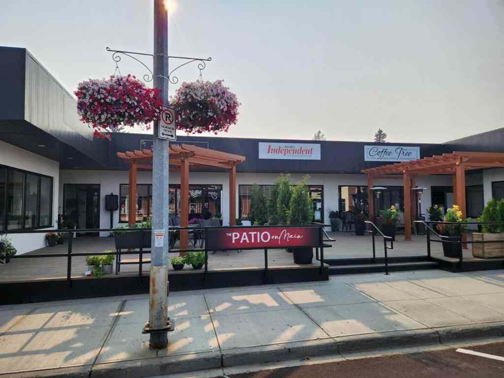 MLS® A2204766 - 4812 50 Street  in Downtown West Stettler, Commercial