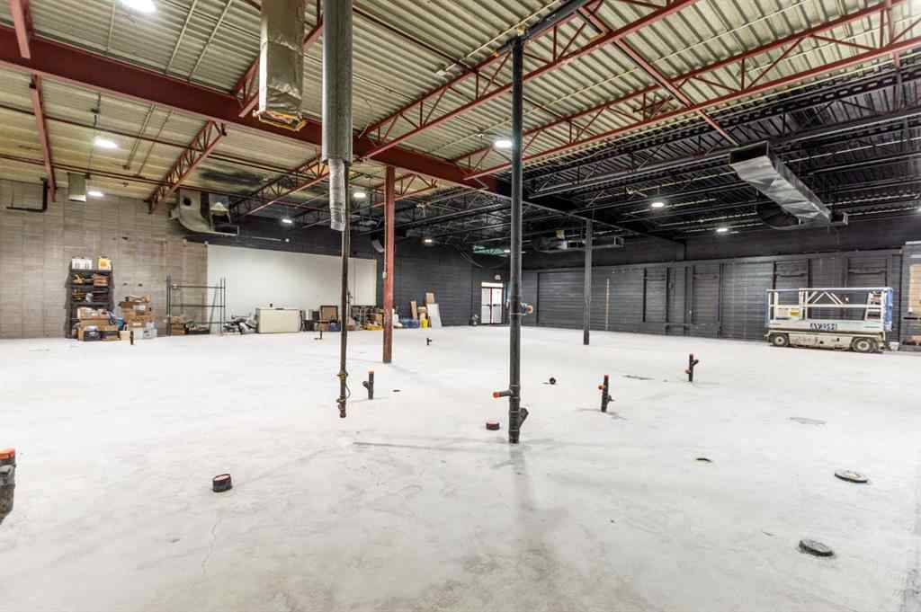 MLS® A2204766 - 4812 50 Street  in Downtown West Stettler, Commercial