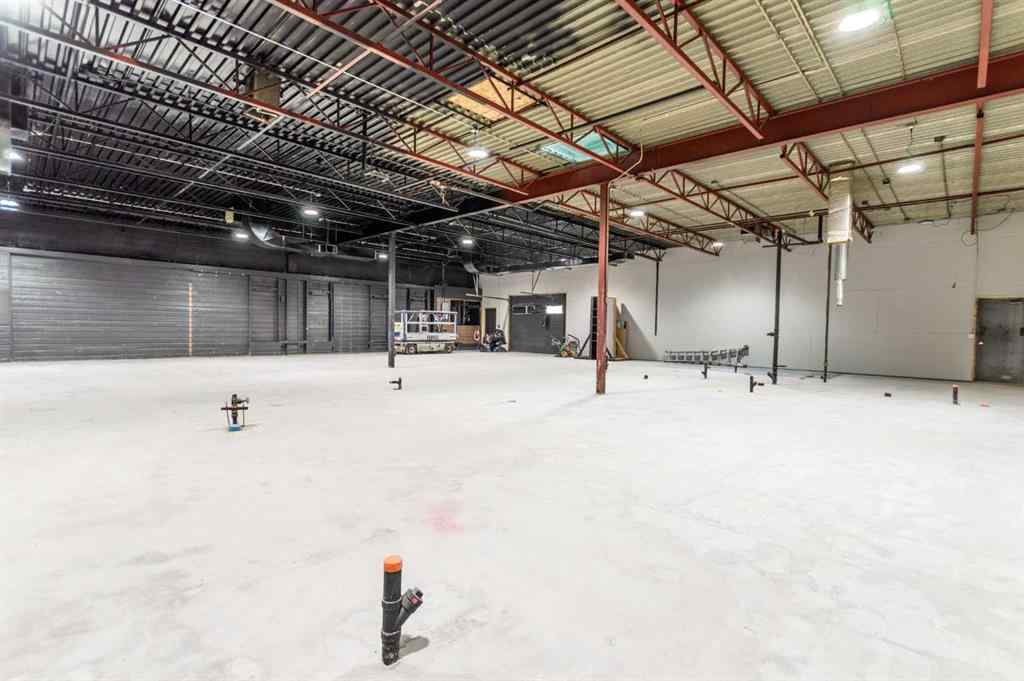 MLS® A2204766 - 4812 50 Street  in Downtown West Stettler, Commercial