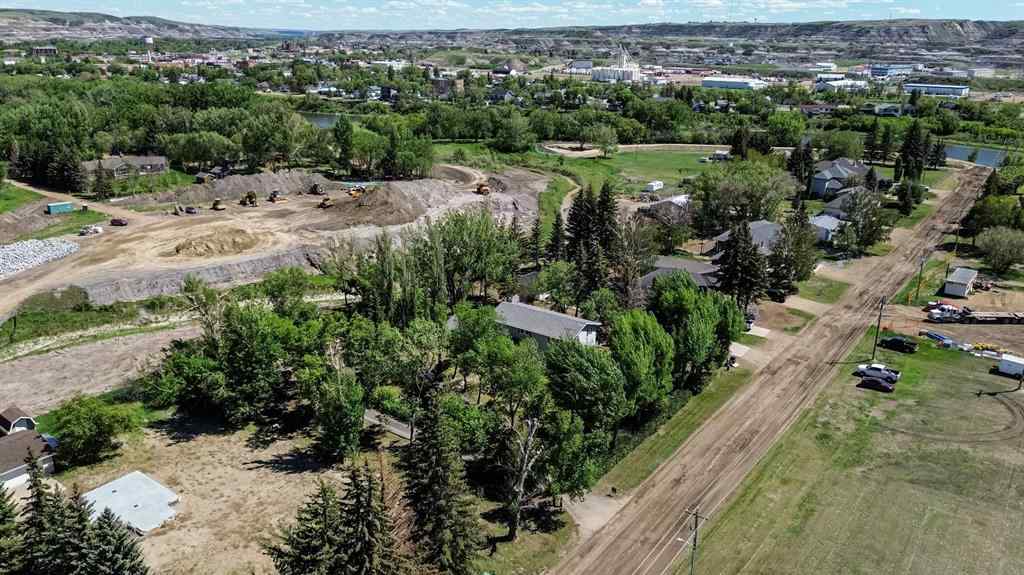 MLS® A2204820 - 150 9 Street NW in Midland Drumheller, Residential