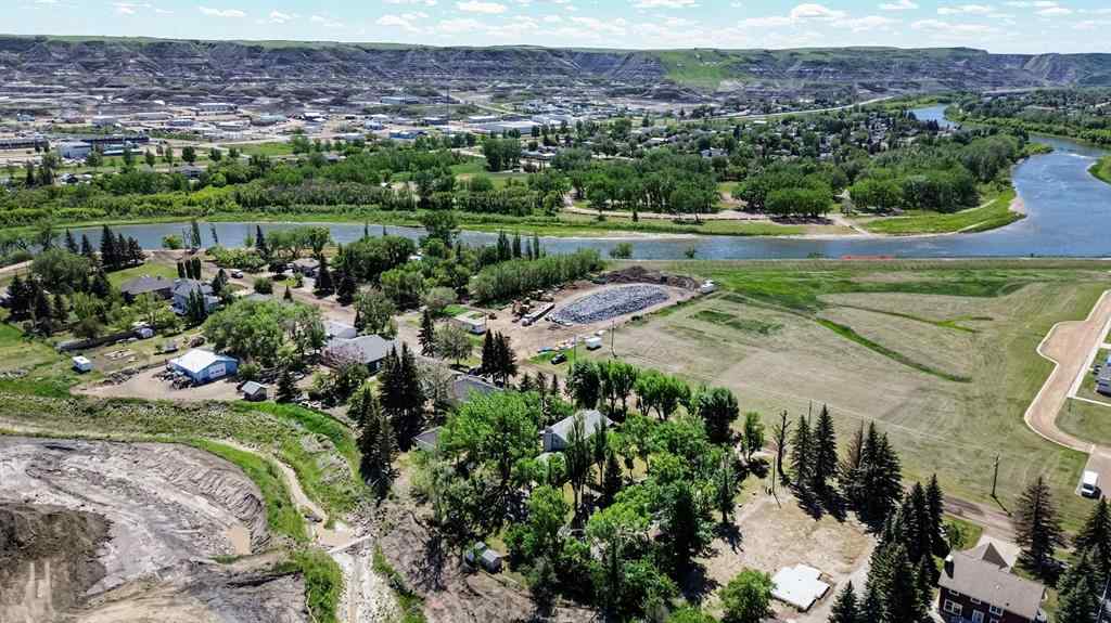 MLS® A2204820 - 150 9 Street NW in Midland Drumheller, Residential