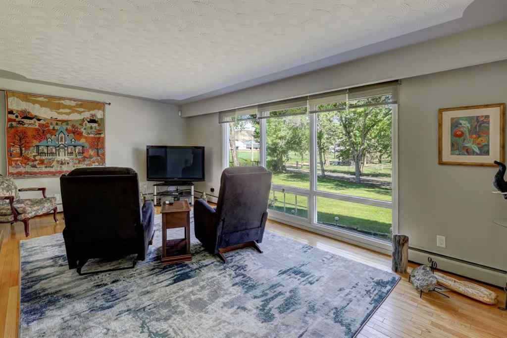 MLS® A2204820 - 150 9 Street NW in Midland Drumheller, Residential
