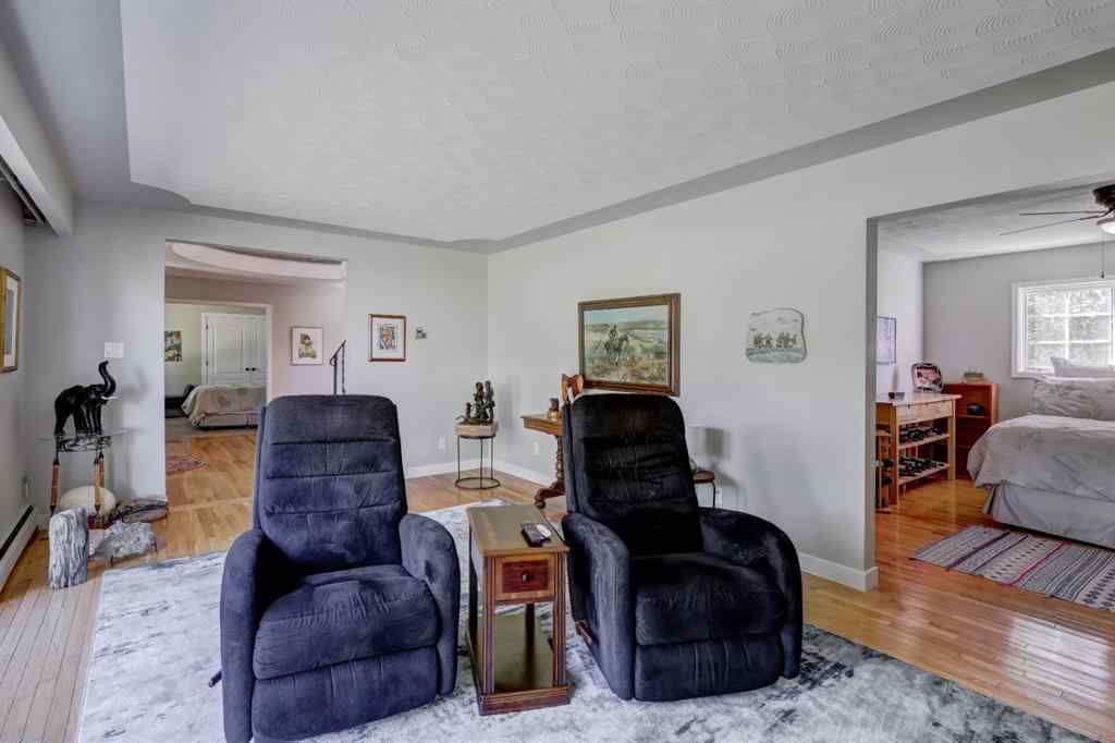 MLS® A2204820 - 150 9 Street NW in Midland Drumheller, Residential