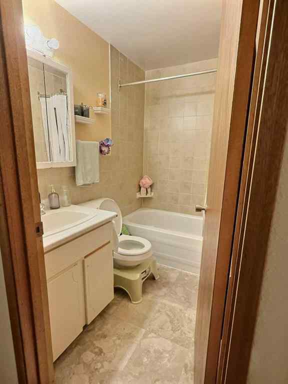 MLS® A2204877 - 404 Pyramid Lake Road  in Jasper Jasper, Residential