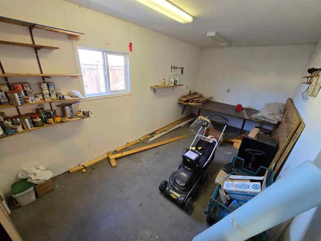 MLS® A2204885 - 4318 49 Avenue  in NONE Grimshaw, Residential