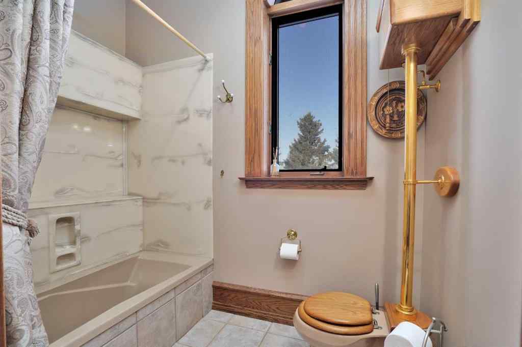 MLS® A2204934 - 31027 Range Road 50   in NONE Rural Mountain View County, Residential