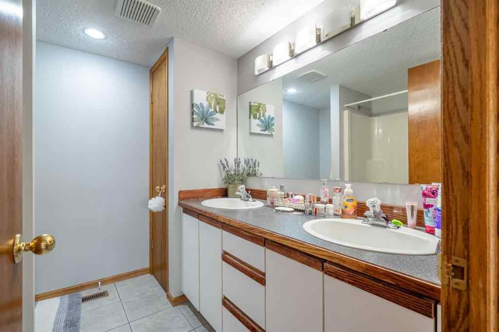 MLS® A2204940 - 102 KILDAW Drive  in NONE Loon Lake, Residential