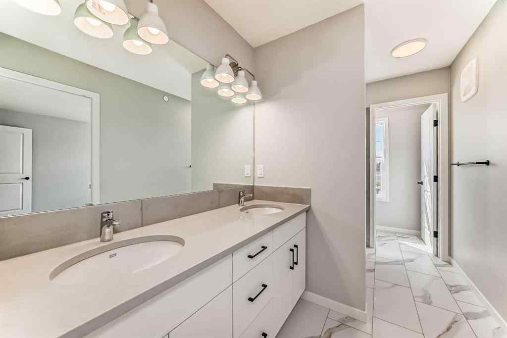 MLS® A2204993 - 34 Hotchkiss Row SE in Hotchkiss Calgary, Residential