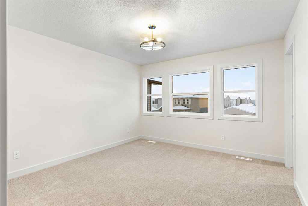MLS® A2205024 - 43 Belvedere Point SE in Belvedere Calgary, Residential