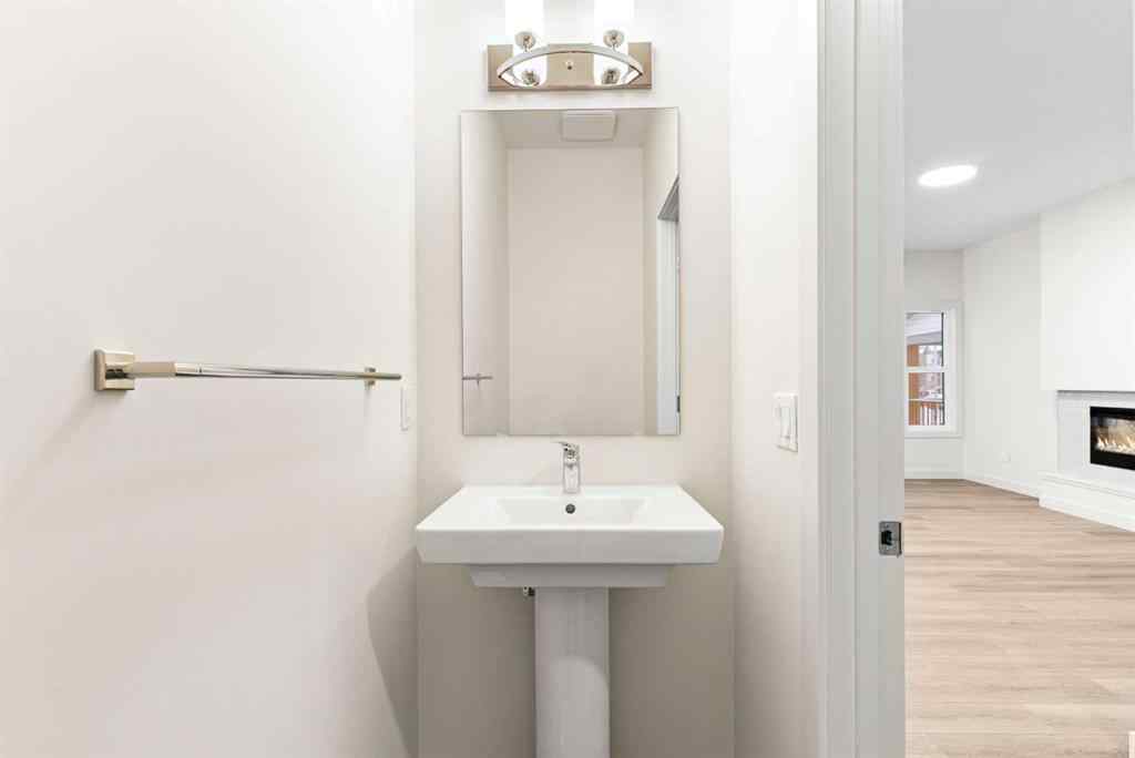 MLS® A2205024 - 43 Belvedere Point SE in Belvedere Calgary, Residential