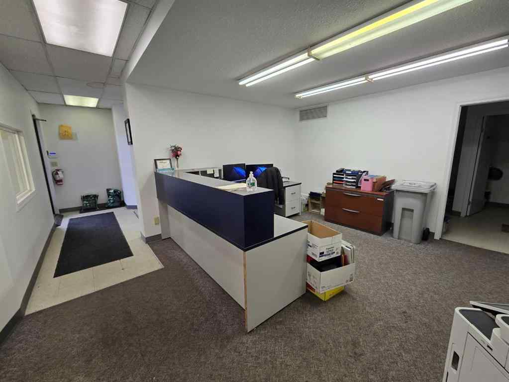 MLS® A2205046 - Unit #170 8319 Chiles Ind Avenue  in Chiles Industrial Park Red Deer, Commercial