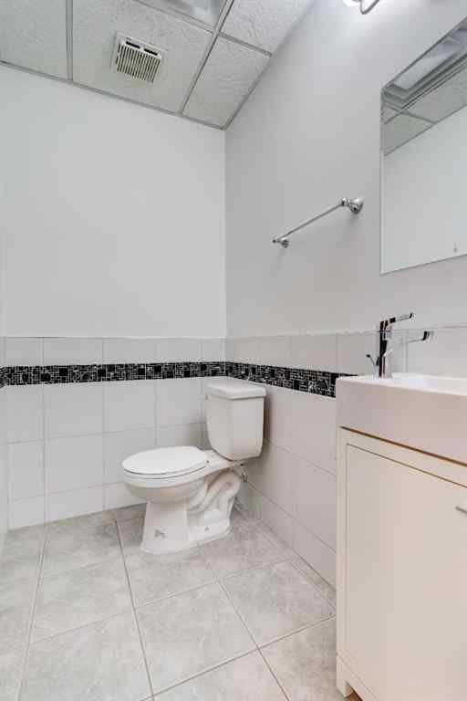 MLS® A2205077 - Unit #104 10920 84 Avenue  in Richmond Industrial Park Grande Prairie, Commercial