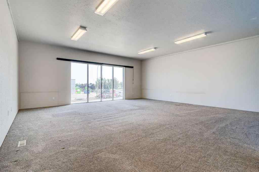 MLS® A2205077 - Unit #104 10920 84 Avenue  in Richmond Industrial Park Grande Prairie, Commercial