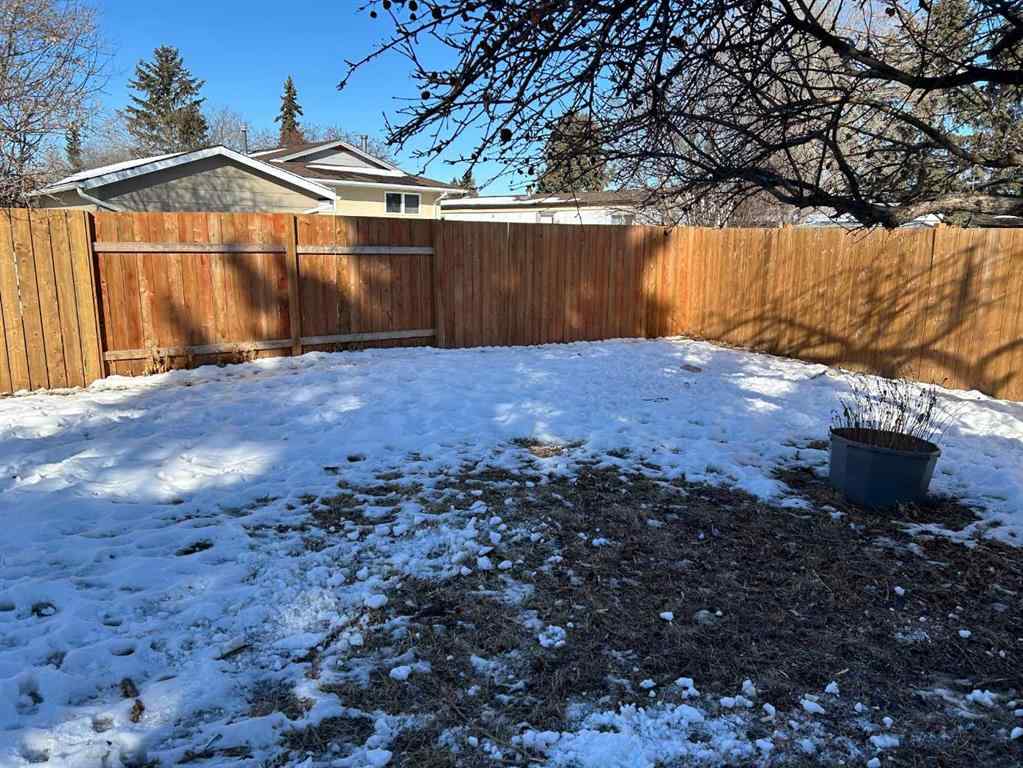 MLS® A2205094 - 4942 43 Street  in NONE Vermilion, Residential