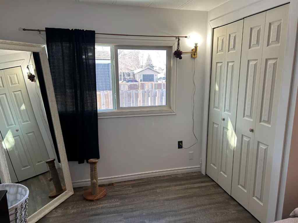 MLS® A2205094 - 4942 43 Street  in NONE Vermilion, Residential