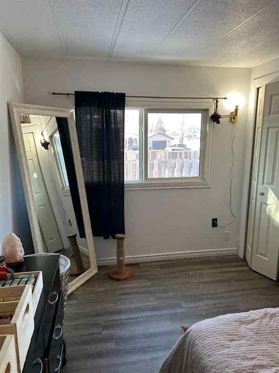 MLS® A2205094 - 4942 43 Street  in NONE Vermilion, Residential