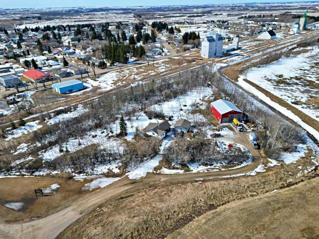 MLS® A2205156 - 121 HWY 897 Highway  in Marwayne Marwayne, Residential
