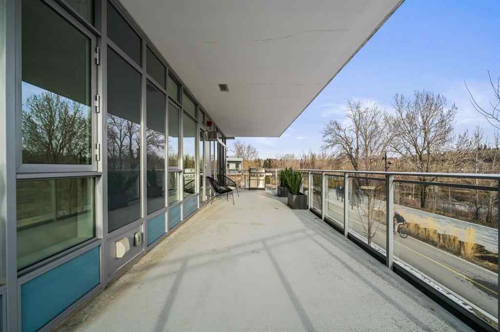 MLS® A2205255 - Unit #201 88 Waterfront Mews SW in Chinatown Calgary, Residential