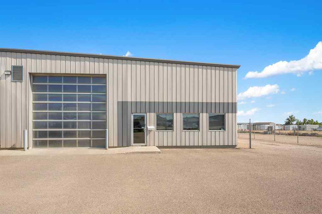 MLS® A2205310 - Unit #1 4807 40 Avenue  in Sask Industrial Lloydminster, Commercial