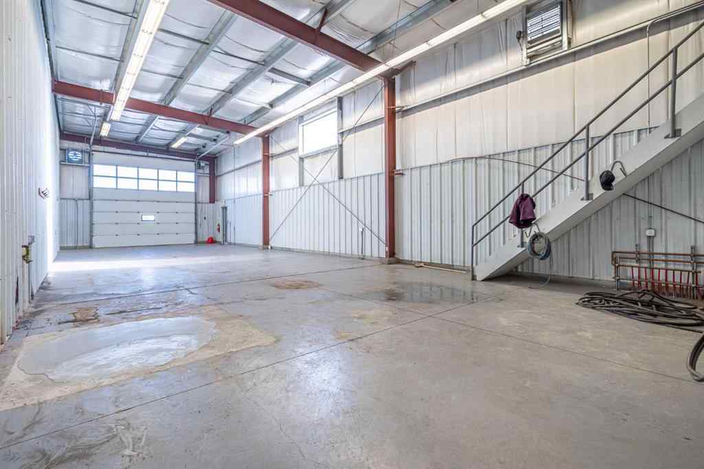 MLS® A2205310 - Unit #1 4807 40 Avenue  in Sask Industrial Lloydminster, Commercial