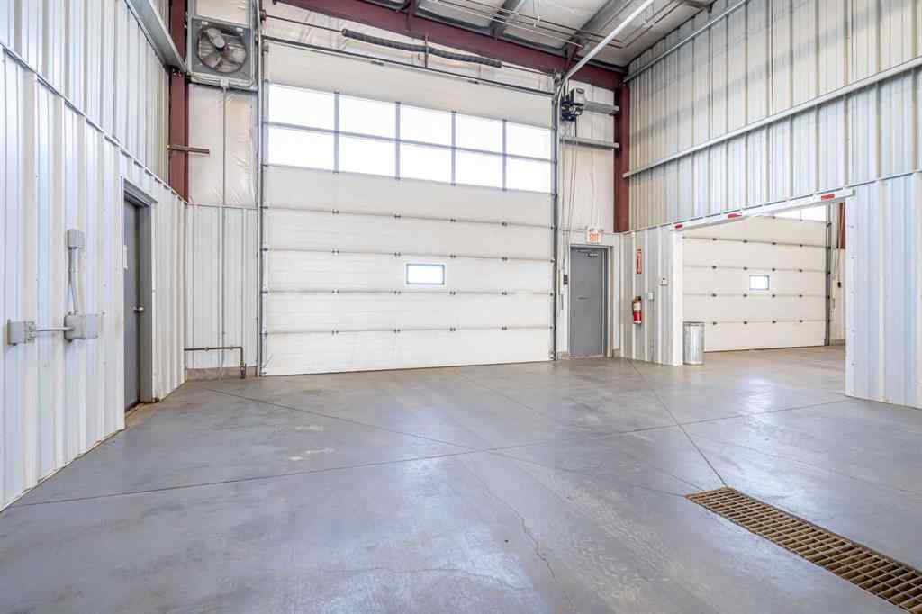 MLS® A2205310 - Unit #1 4807 40 Avenue  in Sask Industrial Lloydminster, Commercial