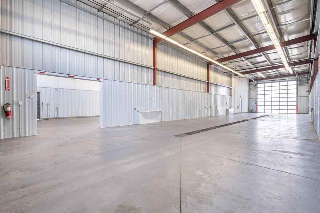 MLS® A2205310 - Unit #1 4807 40 Avenue  in Sask Industrial Lloydminster, Commercial
