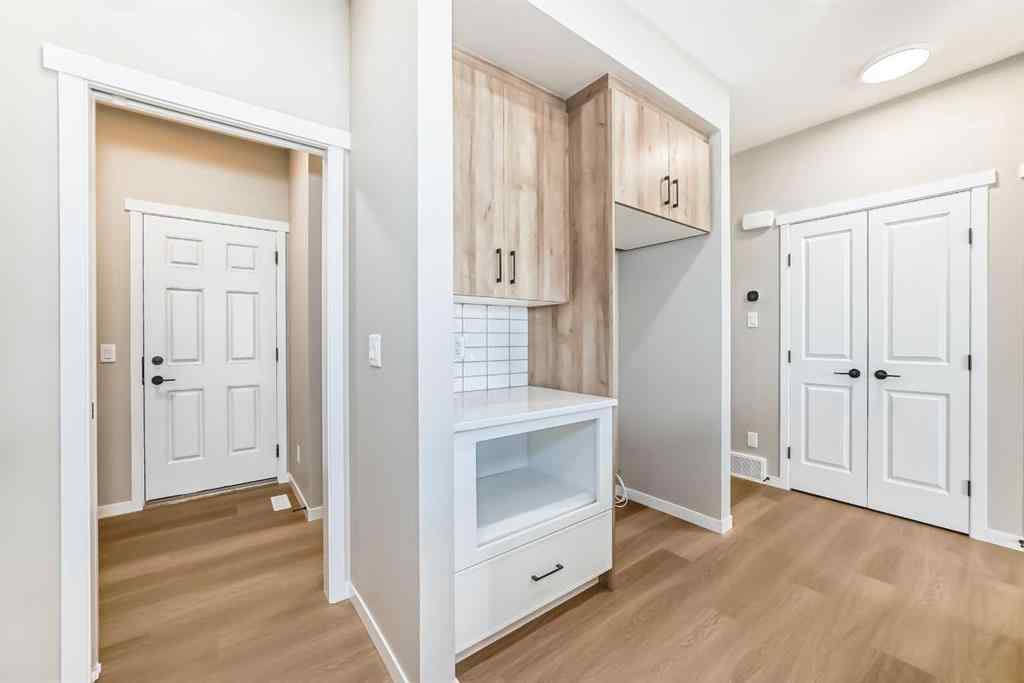 MLS® A2205331 - 62 Hotchkiss Row SE in Hotchkiss Calgary, Residential