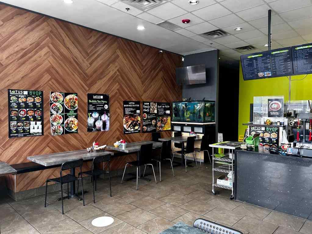 MLS® A2205340 - 971 64 Avenue NE in Skyline West Calgary, Commercial