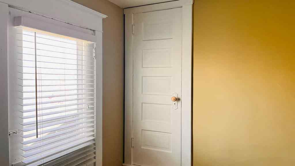 MLS® A2205348 - 218 Main Street  in NONE Burdett, Commercial