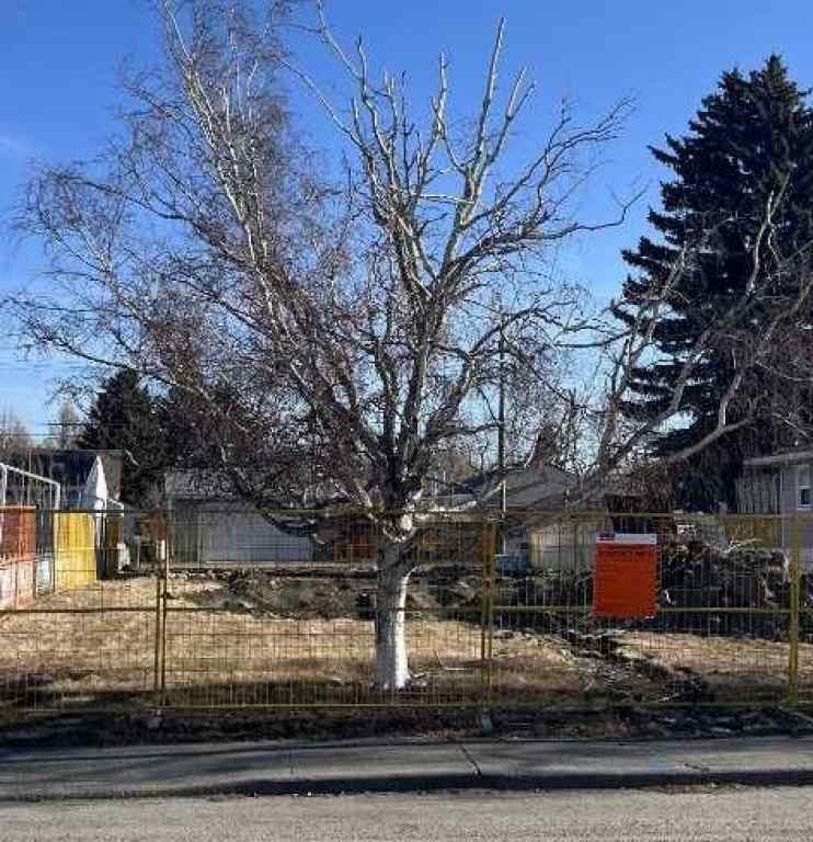 MLS® A2205361 - 1116 Radnor Avenue NE in Renfrew Calgary, Residential