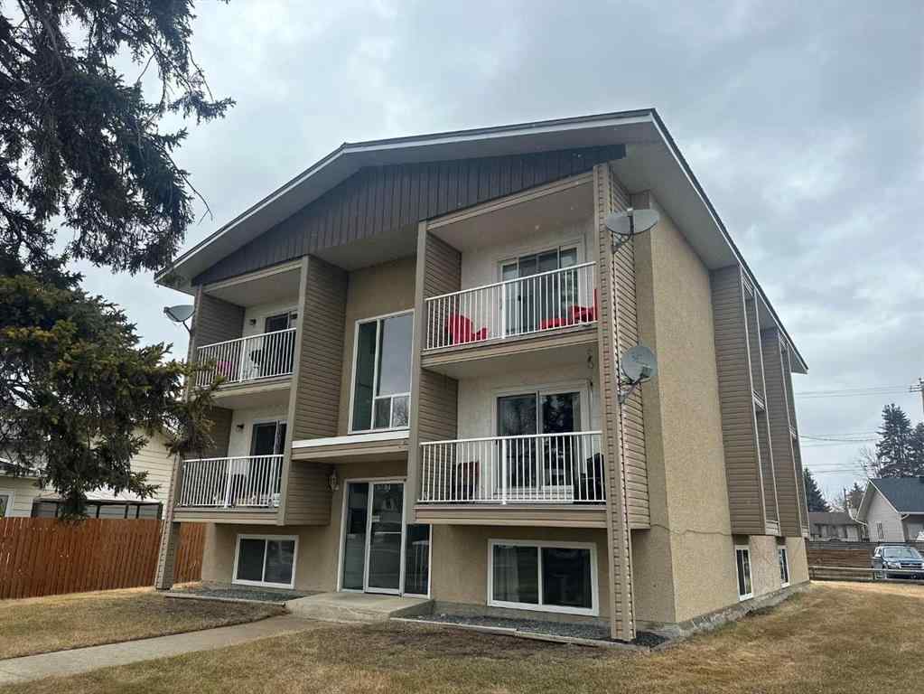 MLS® A2205425 - Unit #1-6 5704 44 Avenue  in Downtown Lacombe Lacombe, Multi-Family