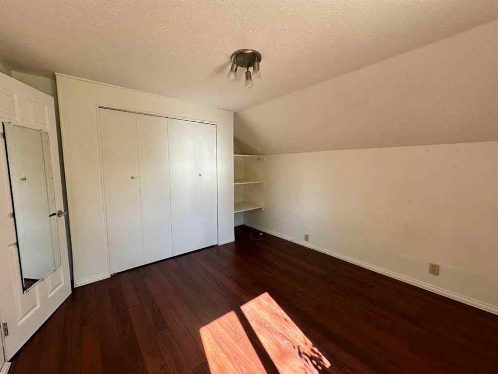 MLS® A2205506 - 5003 51 Street  in NONE Lougheed, Residential