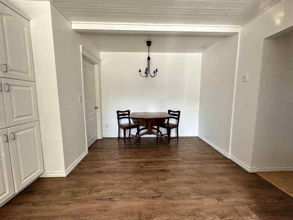 MLS® A2205506 - 5003 51 Street  in NONE Lougheed, Residential