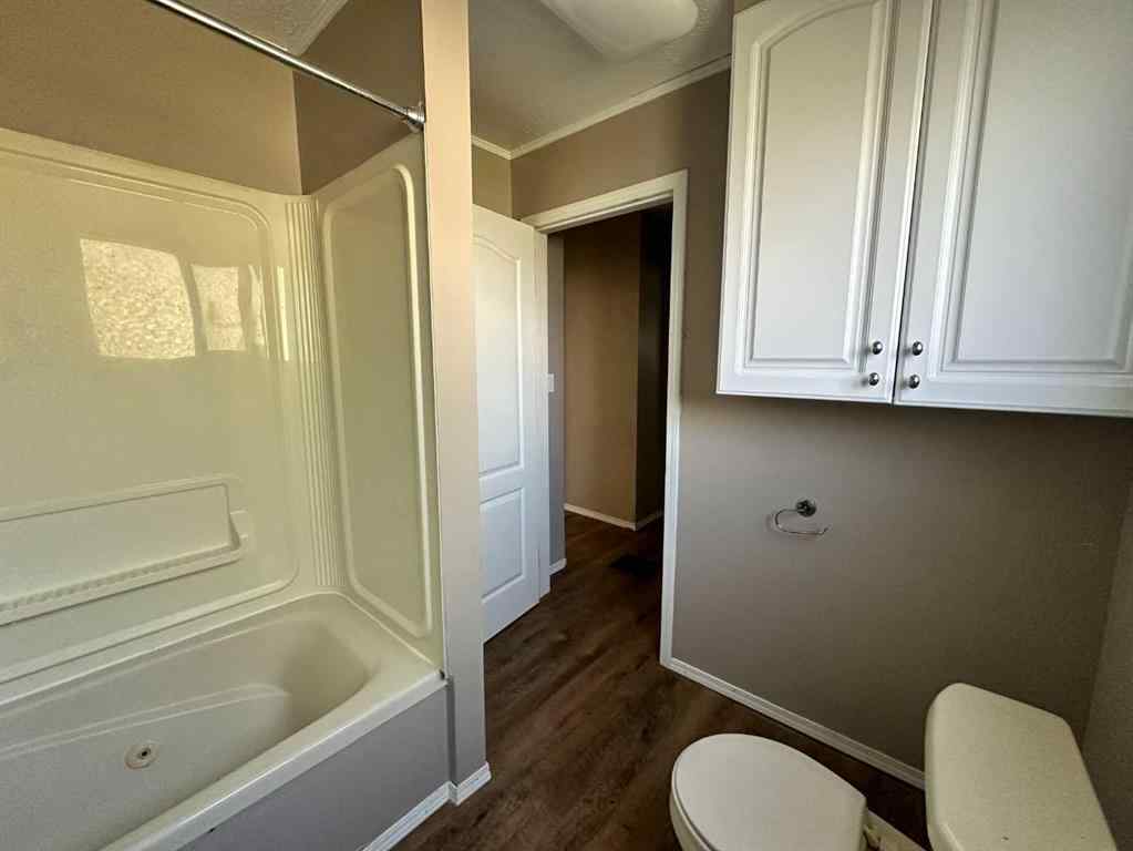 MLS® A2205506 - 5003 51 Street  in NONE Lougheed, Residential