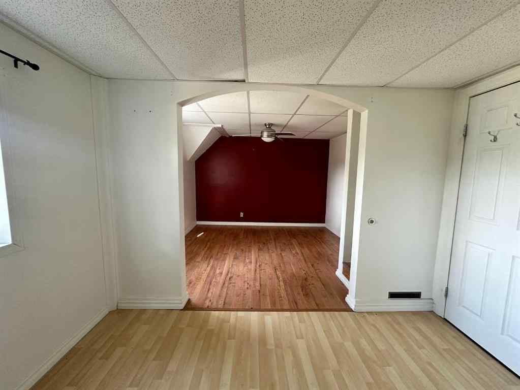 MLS® A2205506 - 5003 51 Street  in NONE Lougheed, Residential