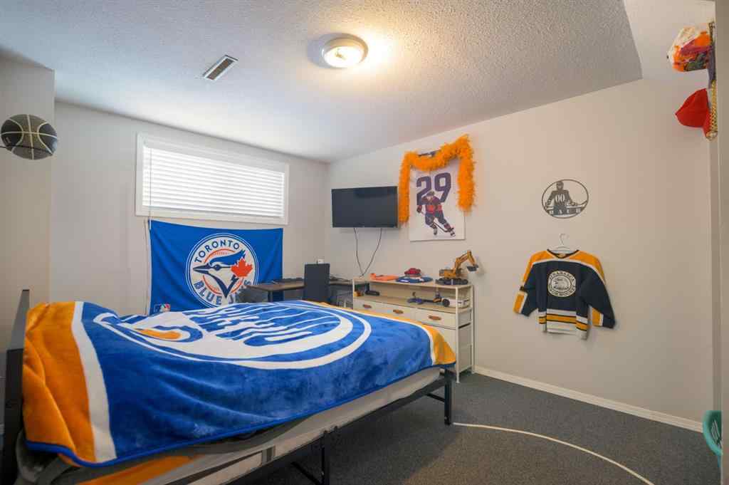 MLS® A2205538 - 4808 55 Street  in Athabasca Town Athabasca, Multi-Family