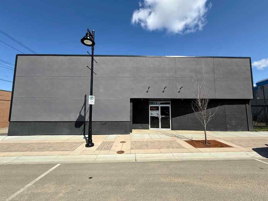 MLS® A2205626 - 5004 51 Ave   in Central Ponoka Ponoka, Commercial