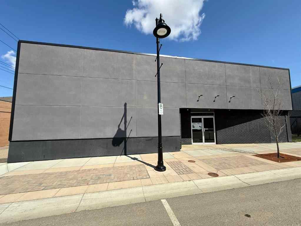 MLS® A2205626 - 5004 51 Ave   in Central Ponoka Ponoka, Commercial