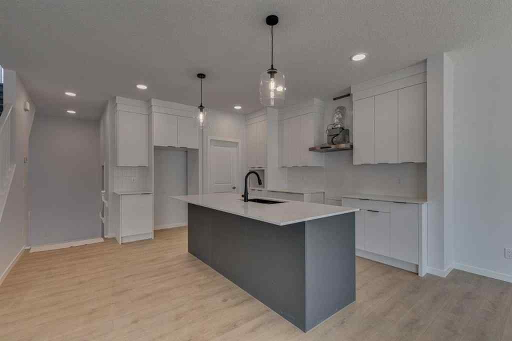 MLS® A2205644 - 839 Bayview Terrace SW in Bayview Airdrie, Residential