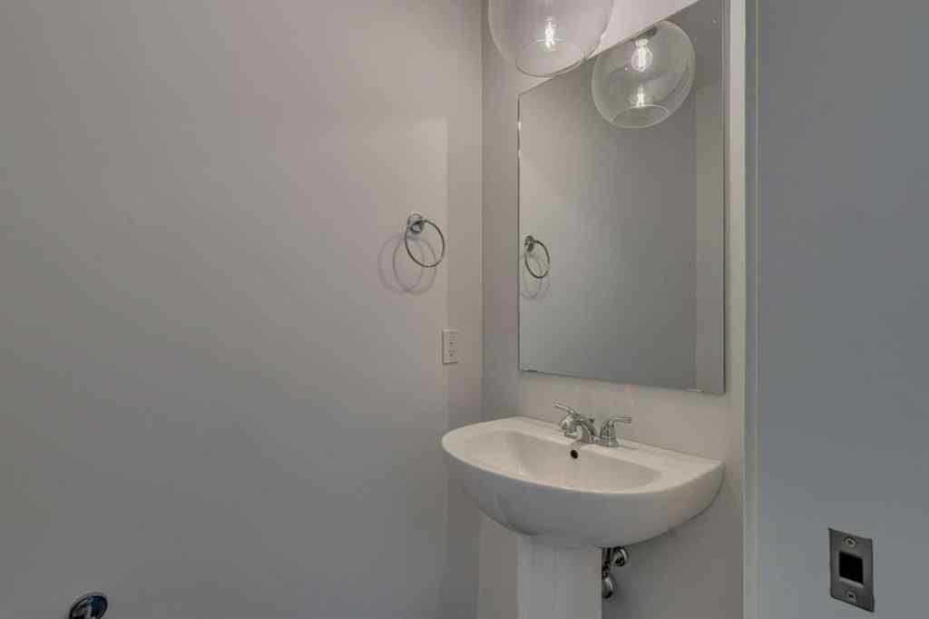 MLS® A2205644 - 839 Bayview Terrace SW in Bayview Airdrie, Residential