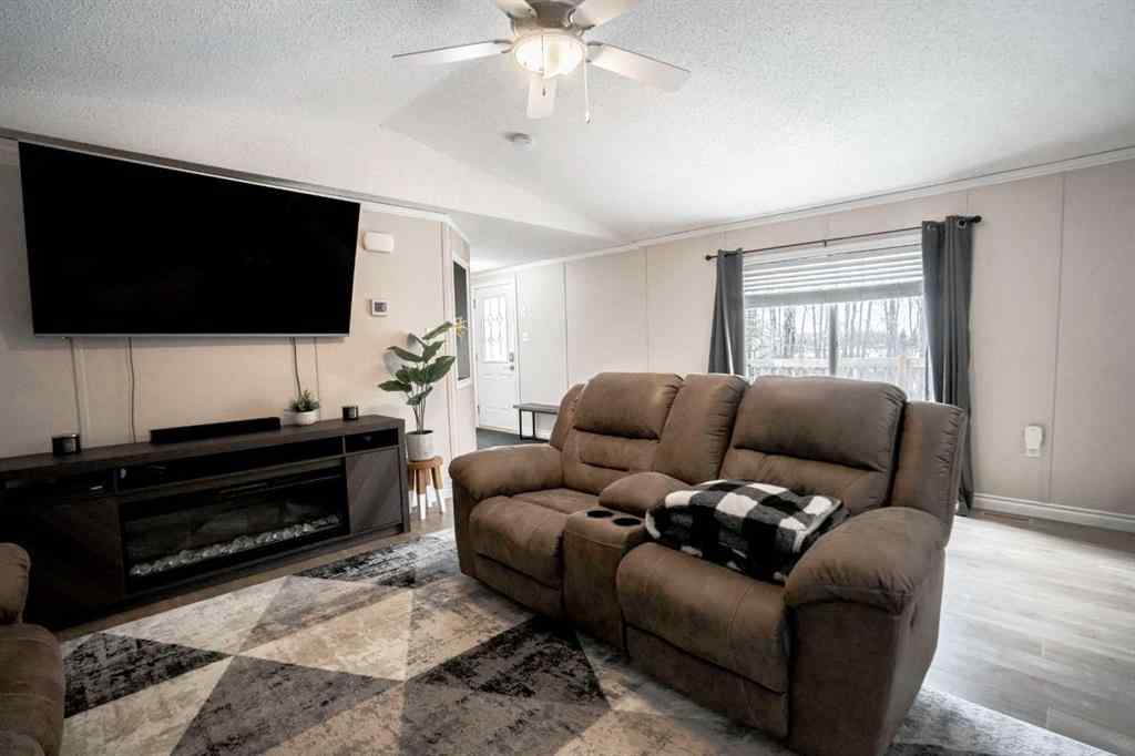 MLS® A2205677 -  842084 RR 222   in NONE Rural Northern Lights, County of, Residential