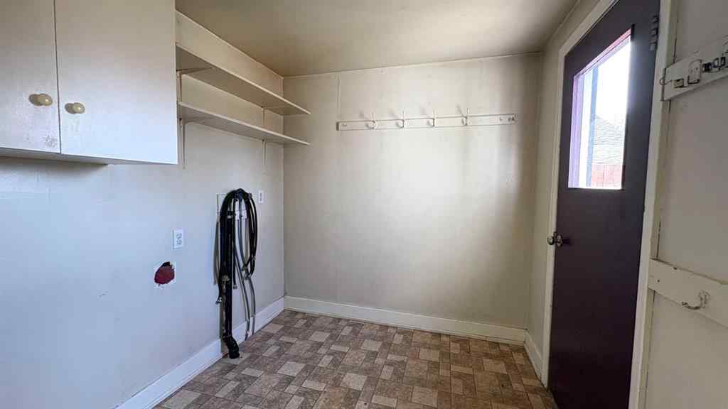 MLS® A2205683 - 1206 6 Avenue  in Wainwright Wainwright, Residential