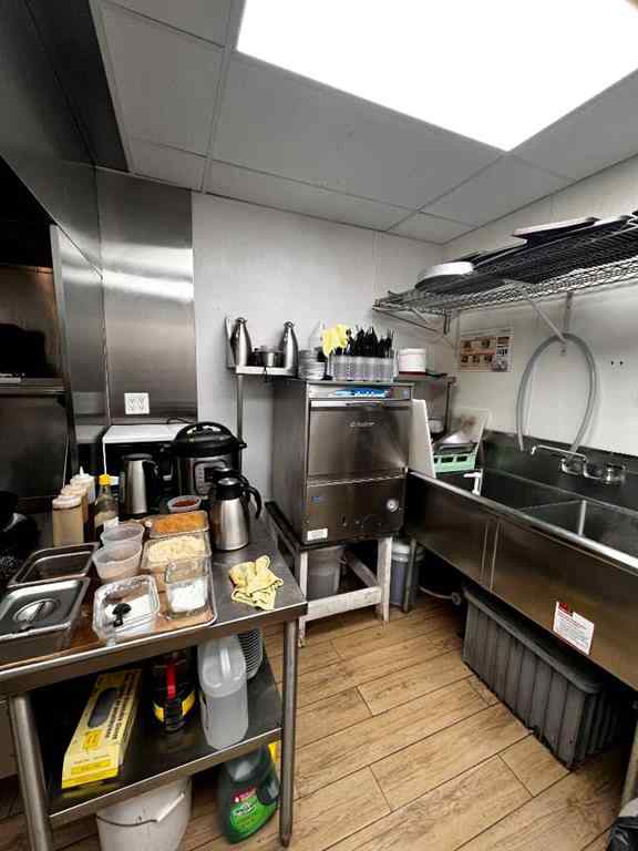 MLS® A2205743 - 123 Any Street  in Crescent Heights Calgary, Commercial