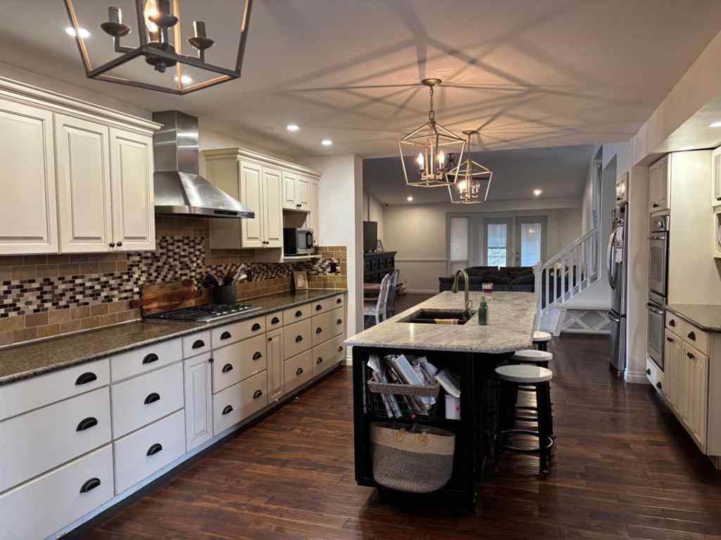 MLS® A2205800 - 182 S 3 Street E in NONE Magrath, Residential