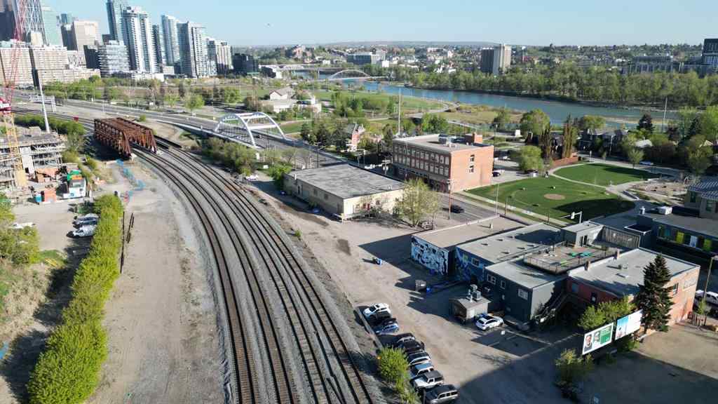 MLS® A2205824 - 917 9 Avenue SE in Inglewood Calgary, Commercial