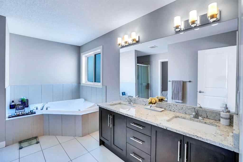 MLS® A2205876 - 2450 Baysprings Link SW in Baysprings Airdrie, Residential
