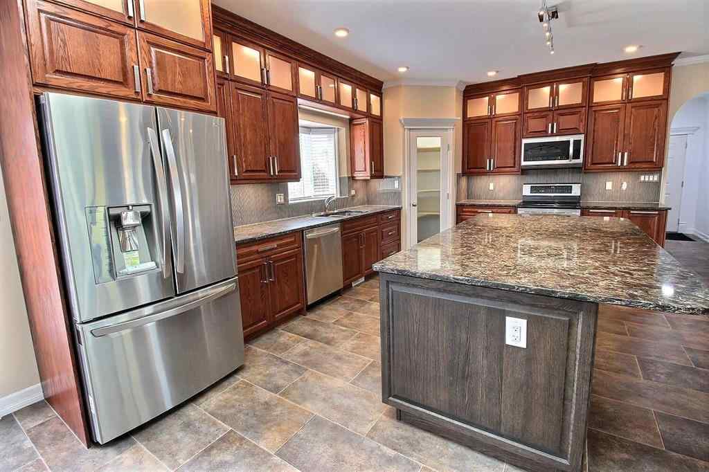 MLS® A2205914 - 5301 46 Street  in NONE Two Hills, Residential